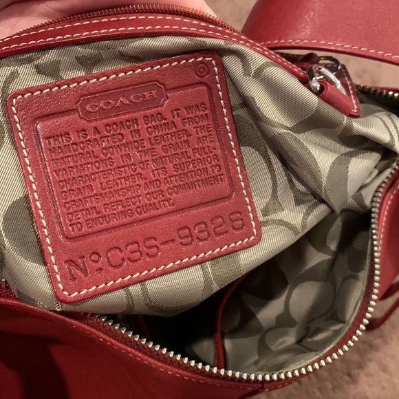COACH Red Leather Signature lined Crossbody - Picture 6 of 9